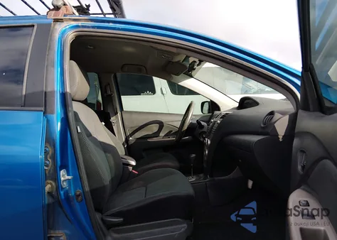 2010 Toyota Yaris из США, поврежденный, VIN JTDBT4K33A1384351